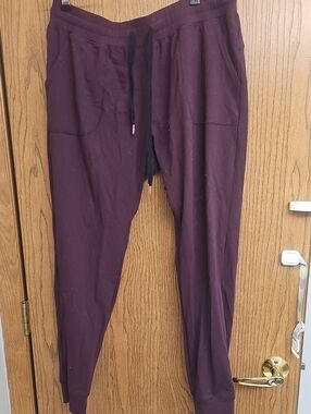 ZYIA Cozy Jogger Pants in Aubergine